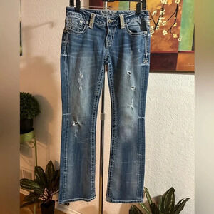 Miss Me distressed/rigged jeans size 27/33